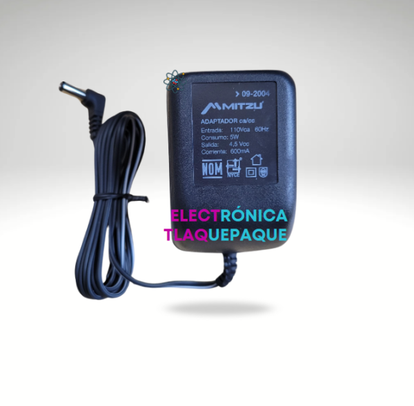 ADAPTADOR DE CORRIENTE 4.5V – 600 mAh, MARCA: MITZU / CONECTOR 2.1.mm / MODELO. 09-2004